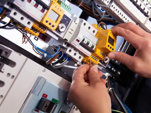 Electrical Technician